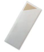 WHITE CUTLERY POUCH WITH BAMBOO NAPKIN 100S