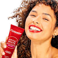 Colgate Optic White Enamel White Teeth Whitening Toothpaste
