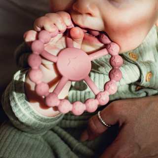 Tommee Tippee Softeechew Baby Teether BPA Free 3+ Months
