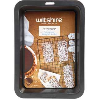 Wiltshire Oblong Pan 33.5cm X 23cm