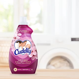 Cuddly Concentrate Fabric Softener Cherry Blossom