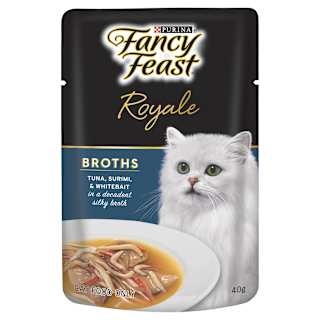 Fancy Feast Royale Broths Tuna, Surimi & Whitebait