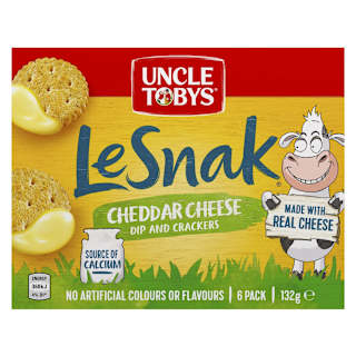 Uncle Tobys Le Snak Cheddar Cheese Dip & Crackers