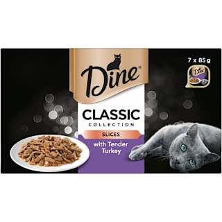 Dine Slices With Tender Turkey In Gravy