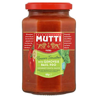 Mutti Pasta Sauce Rossoro Tomatoes & Genovese Basil
