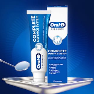 Oral-B Pro Health Toothpaste Advanced Whitening
