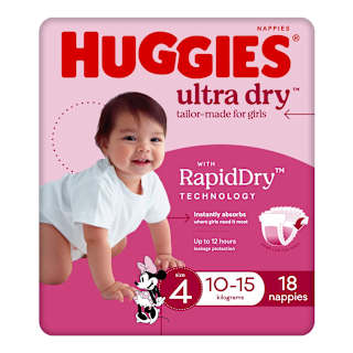 Huggies Ultra Dry Nappies Girls Size 4 (10-15kg)