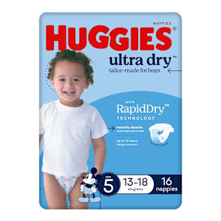 Huggies Ultra Dry Nappies Boys Size 5 (13-18kg)
