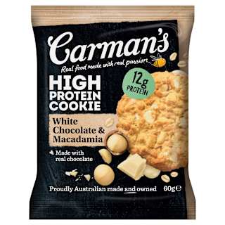Carman's Protein Cookie White Choc Macadamia