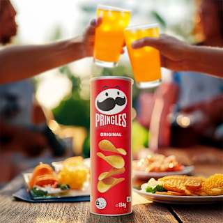 Pringles Original Salted Potato Chips