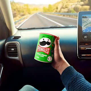 Pringles Sour Cream & Onion Chips
