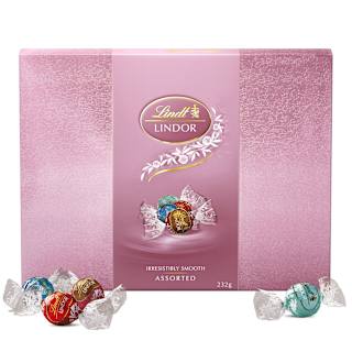 Lindor Pink Assorted Gift Box