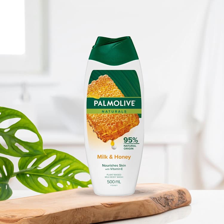 Palmolive Naturals Rich Moisture Soap Free Body Wash Milk & Honey