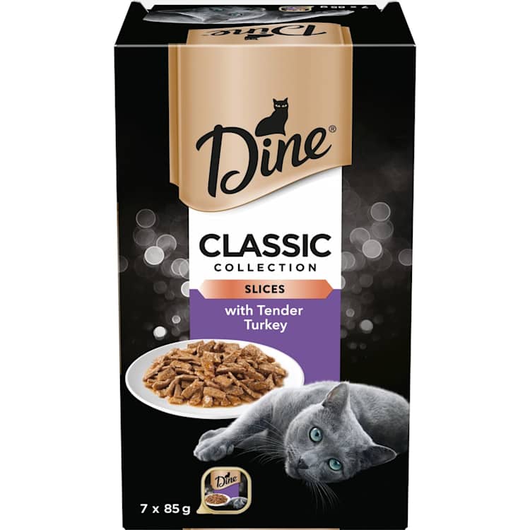 Dine Slices With Tender Turkey In Gravy