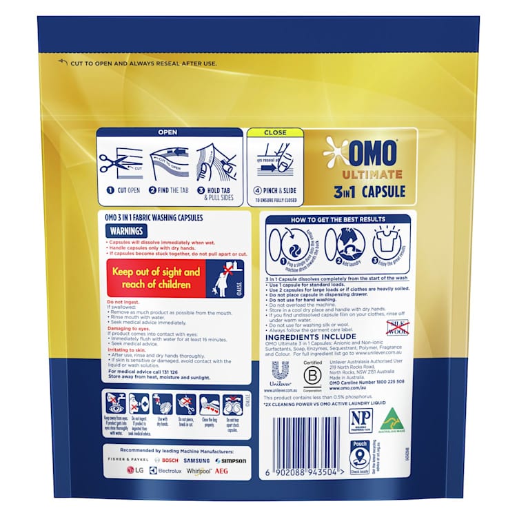 OMO Ultimate 3 in 1 Laundry Capsules