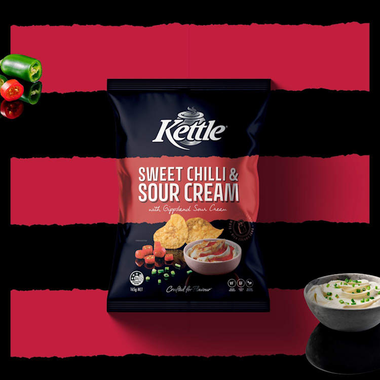Kettle Sweet Chilli & Sour Cream Chips