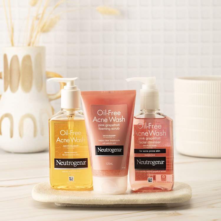Neutrogena Oil Free Acne Wash